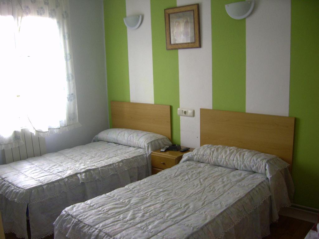 Pension Gema Irun Kamer foto